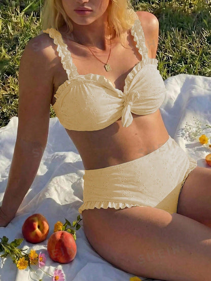 Swim Vcay Plus Size Black Top With Chest Tie & Frill, Matching Regular Leg Swim Shorts, Elegant Ladies Simple Casual Summer Beach Vacation Swimwear Bikini Set
