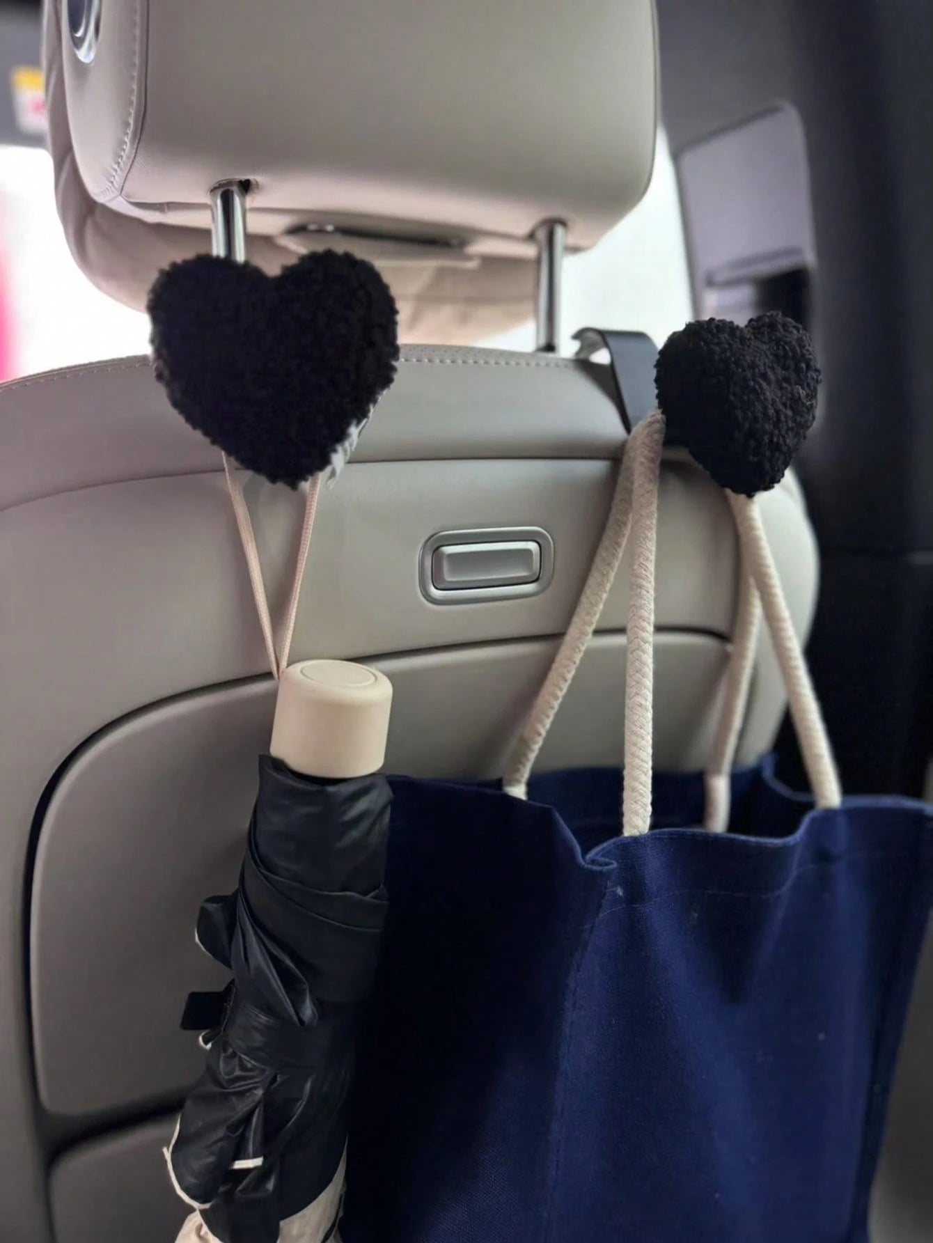 The Lovely Healing Department Plush Love Car Seat Back Hook Car Seat Storage Supplies Decorative Car Decoration Women.