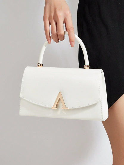This Charming And Understated Luxury Solid Color Mirror PU Leather Clutch Is Lightweight And Portable, Making It An Ideal Choice For Teenagers, Women, College Students, Young Professionals And White-C