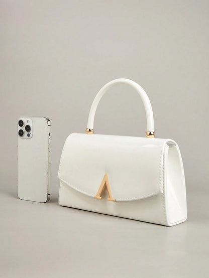 This Charming And Understated Luxury Solid Color Mirror PU Leather Clutch Is Lightweight And Portable, Making It An Ideal Choice For Teenagers, Women, College Students, Young Professionals And White-C