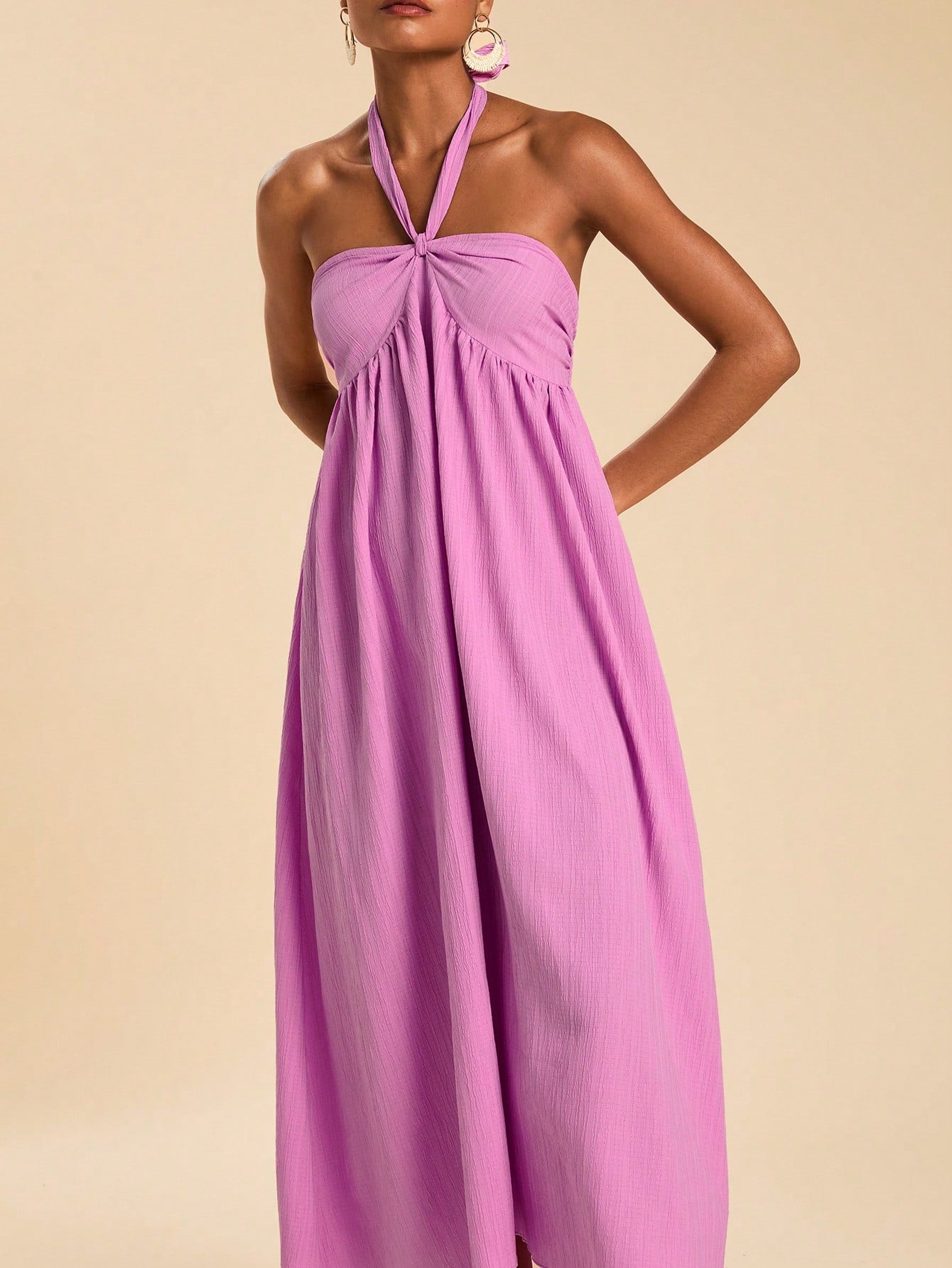 Travachic Women's Sexy Tropical Textured Wave Shirred Halter Backless Dress, Suitable For Spring/Summer Vacation Beach Vacation Light Purple