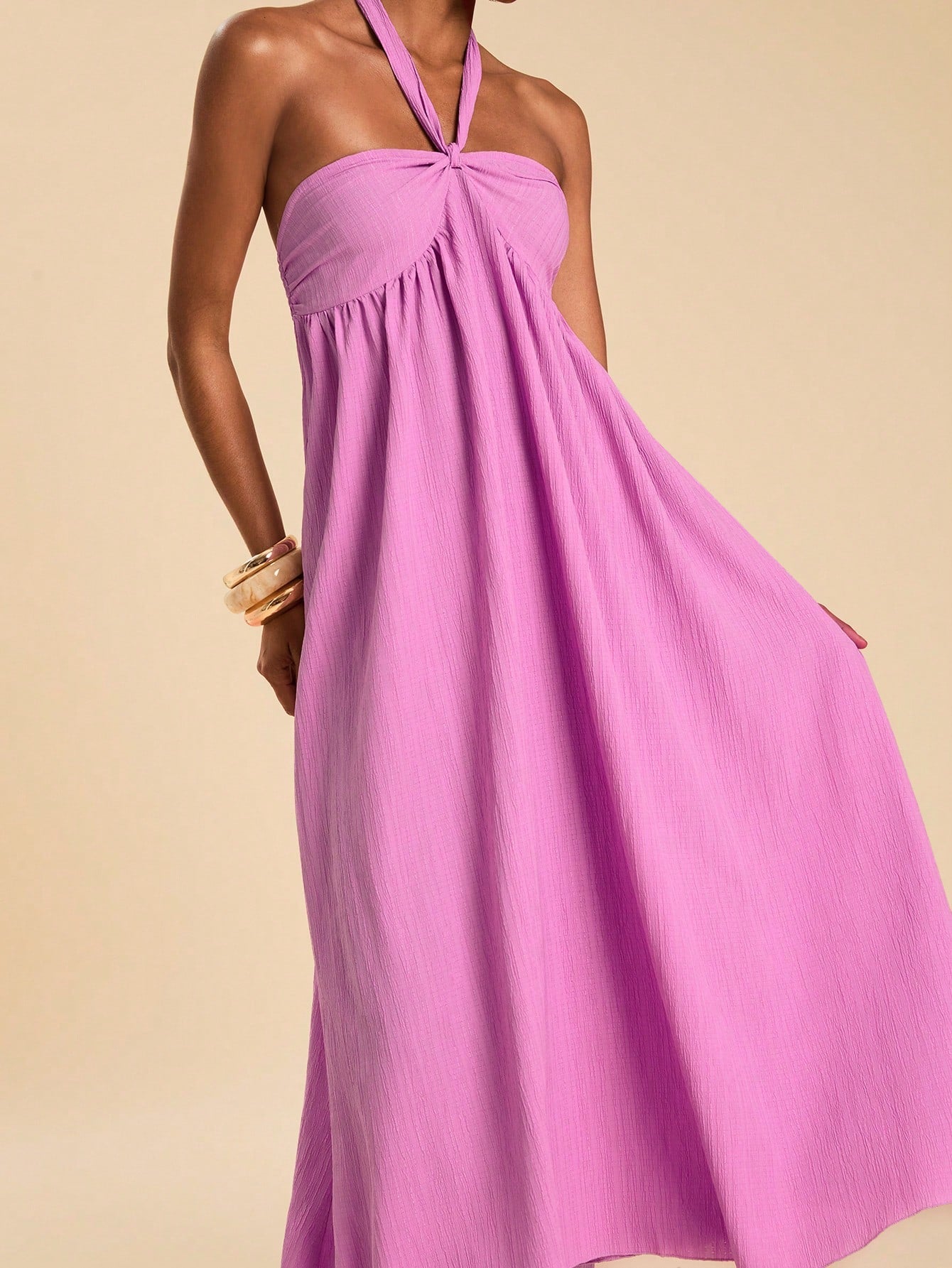 Travachic Women's Sexy Tropical Textured Wave Shirred Halter Backless Dress, Suitable For Spring/Summer Vacation Beach Vacation Light Purple