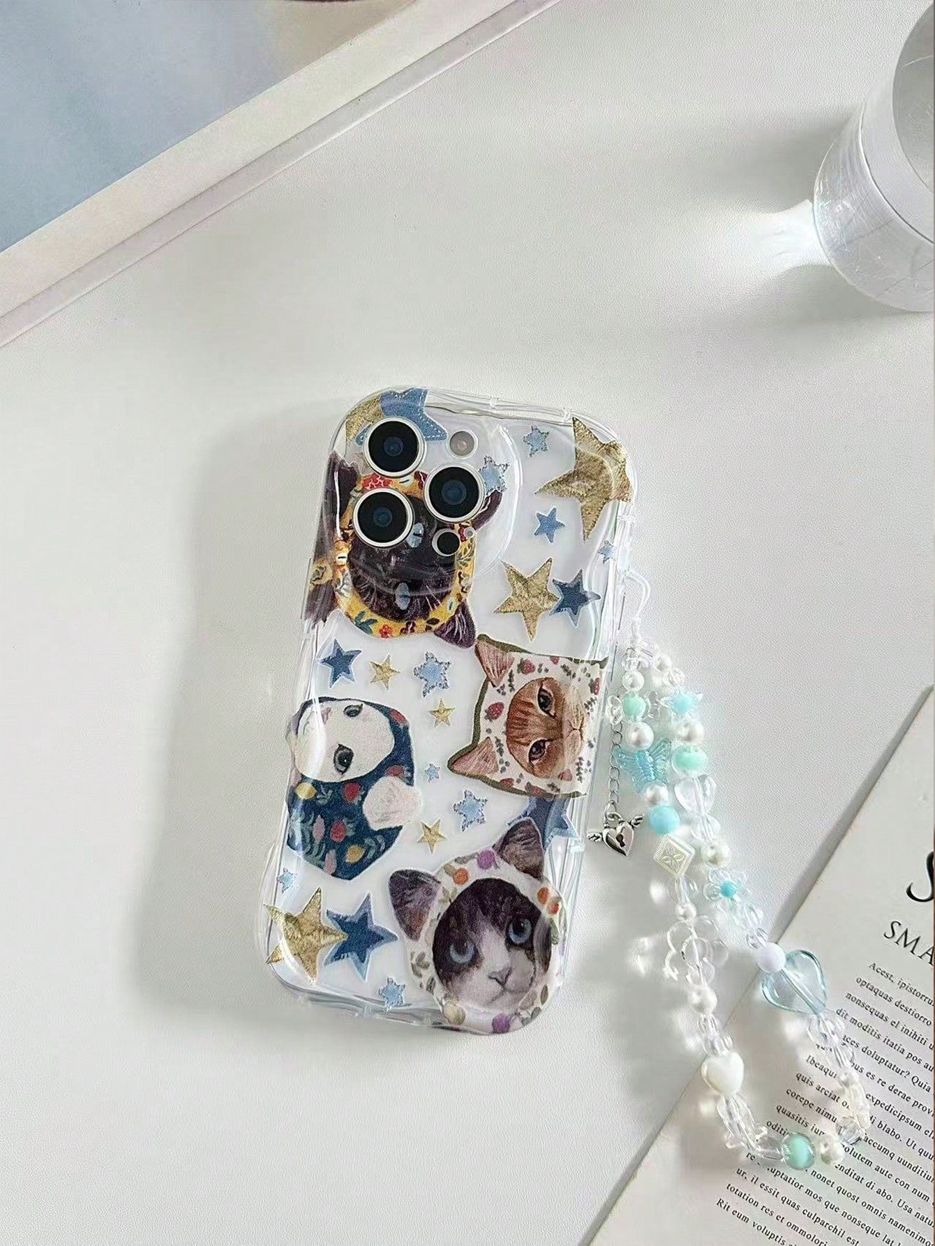 Twisted Wave Edge Minimalist Premium TPU Star Cat Painted Anti-Drop Phone Case Protective Cover With Handmade Beaded Bracelet Accessory Compatible With IPhone 16/11/16pro/16plus/16promax/16e/15Promax