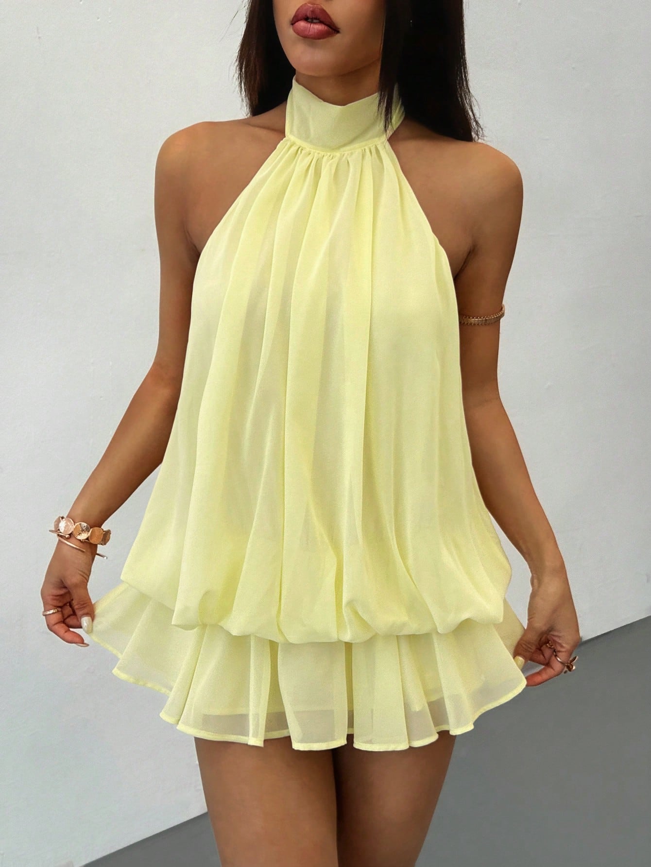 Vivamere Women's Elegant Pale Yellow Halter Tie Mini Dress,Summer Tropical Flowy Babydoll Short Dress,Suitable For Party,Date,Cocktail,Valentine's Day,Petite