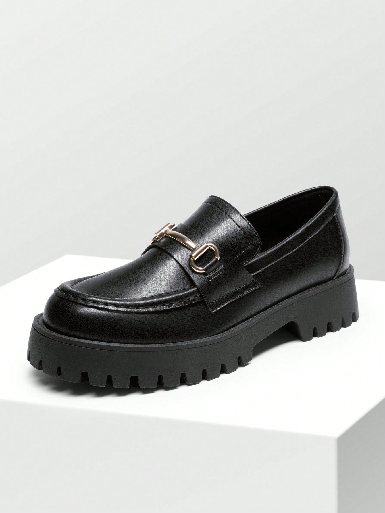 Women Loafers Platform Chunky Heel British Preppy Style Classic Versatile Thick Sole Casual Slip-On Loafers Shoes For Daily Commute