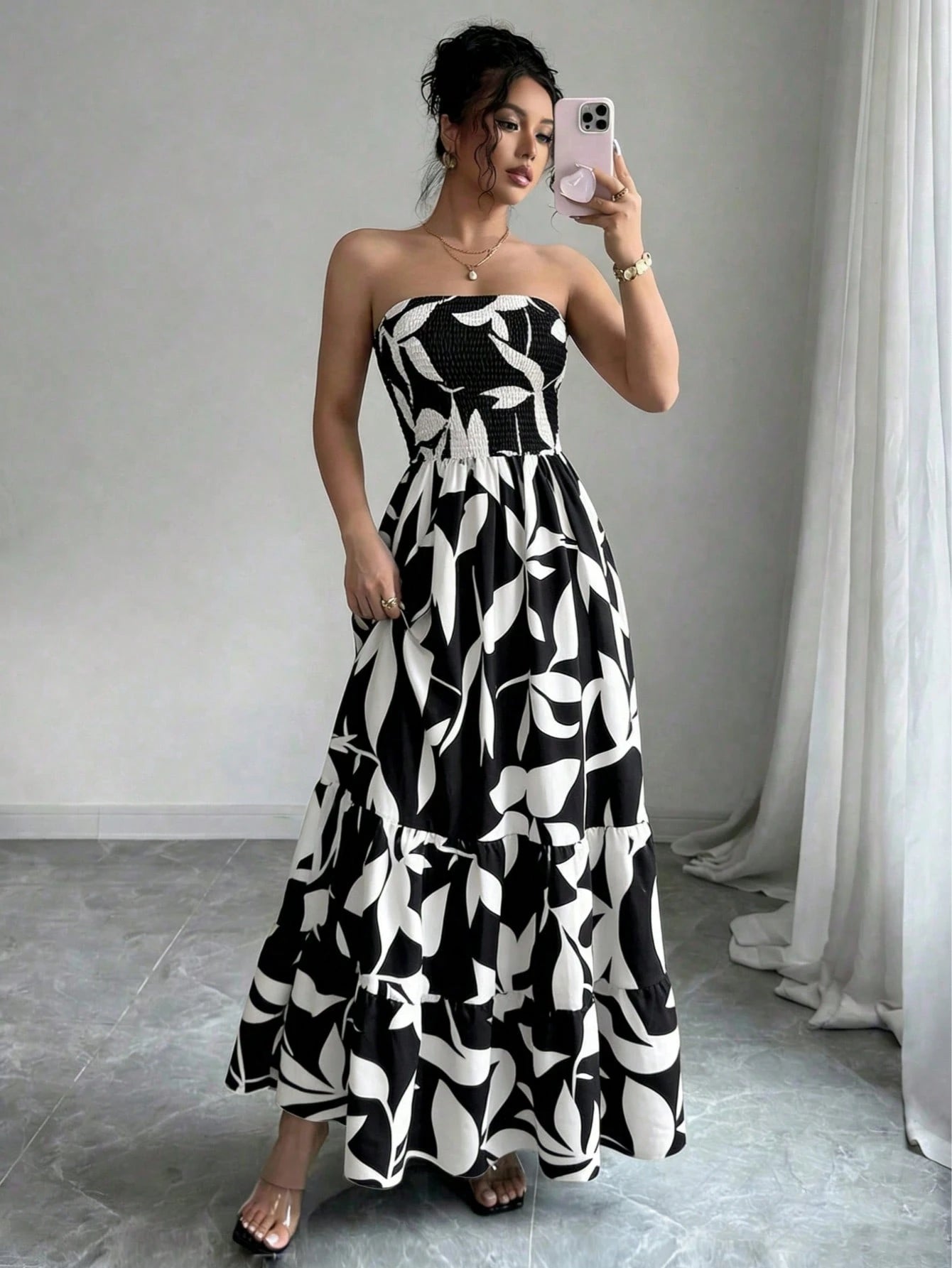 Women's Bohemian Style Leaf Print Strapless Dress, Ruched Tiered Flowy A-Line Long Dress Summer Elegant Vacation Black