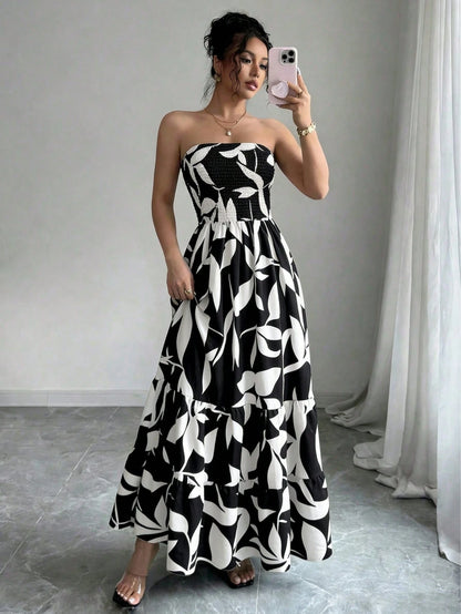 Women's Bohemian Style Leaf Print Strapless Dress, Ruched Tiered Flowy A-Line Long Dress Summer Elegant Vacation Black