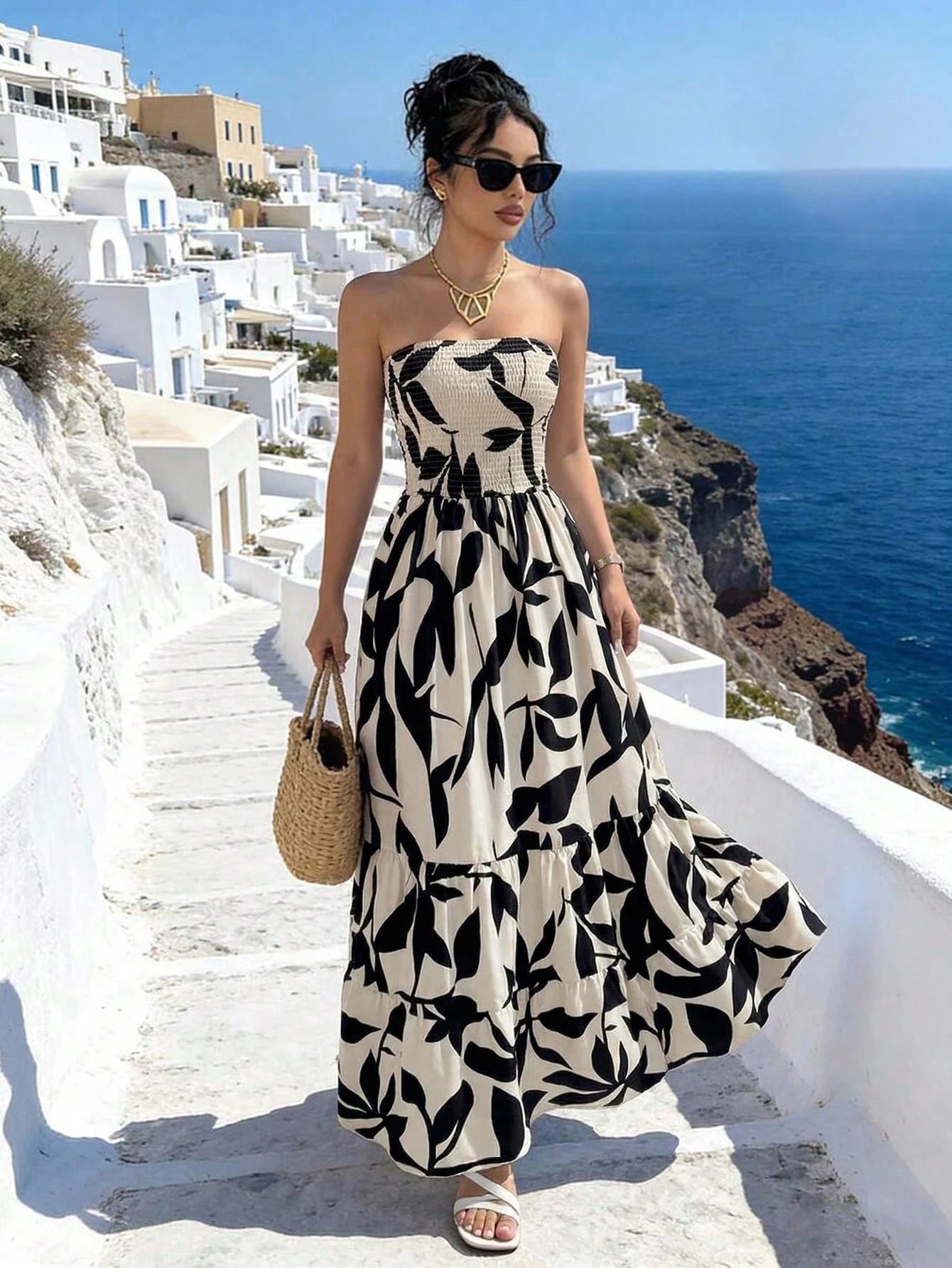Women's Bohemian Style Leaf Print Strapless Dress, Ruched Tiered Flowy A-Line Long Dress Summer Elegant Vacation Black