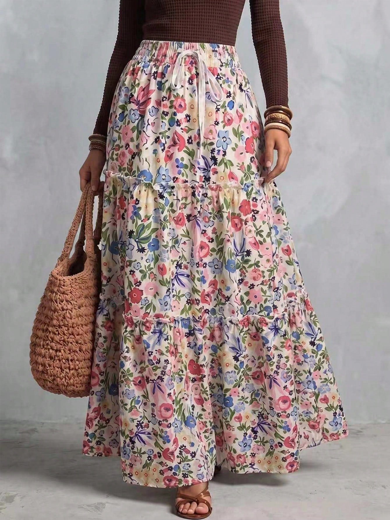 Women's Bohemian Style Maxi Skirt, Made Of Woven Fabric With Floral Print, Layered Ruffle Hem Design, Casual & Elegant Summer