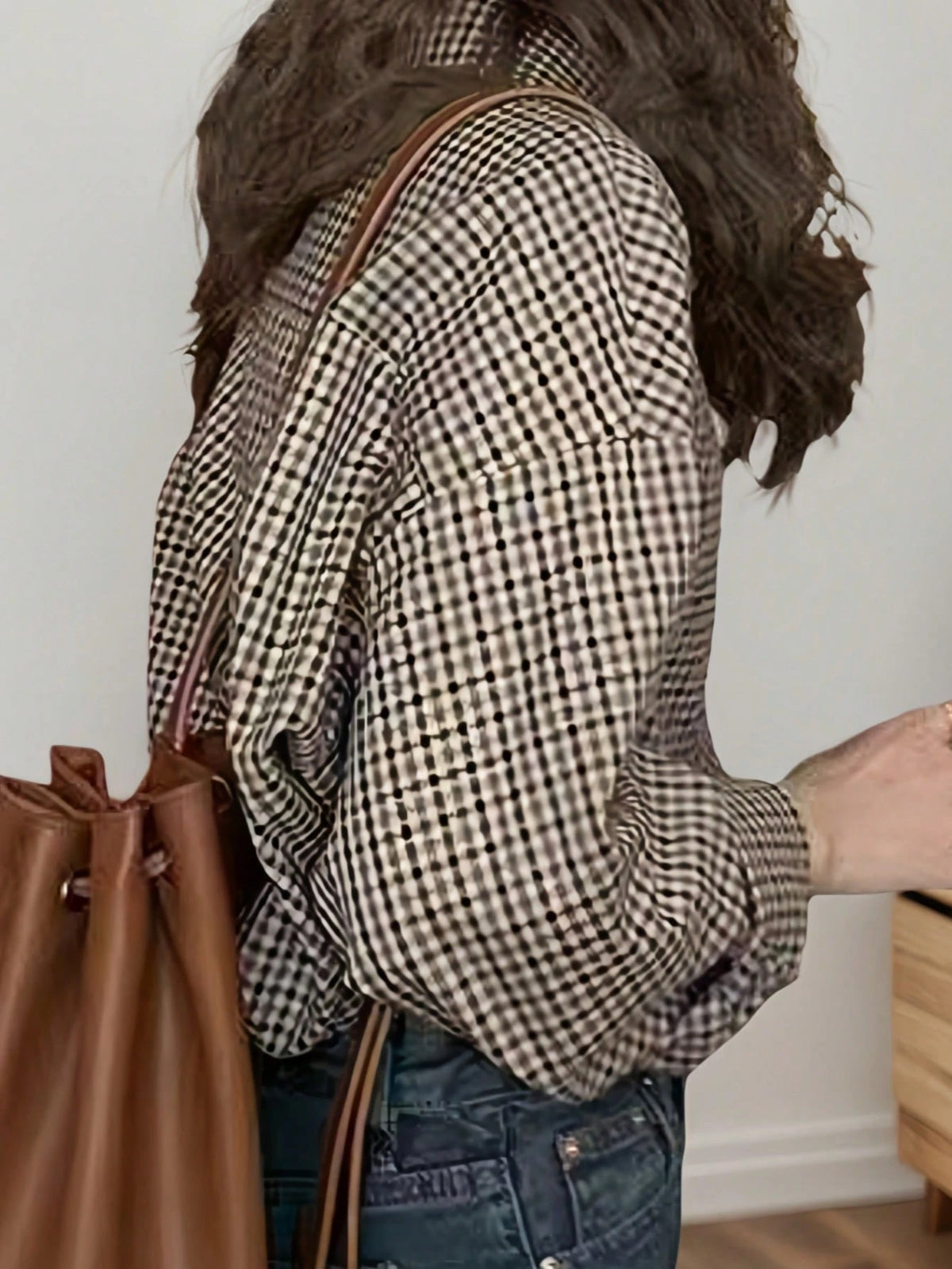 Women's Casual Plaid Long Sleeve Shirt, Button Front Dropped Shoulder Blouse Top, Regular Fit Woven Fabric, Suitable For All Seasons Spring Brown
