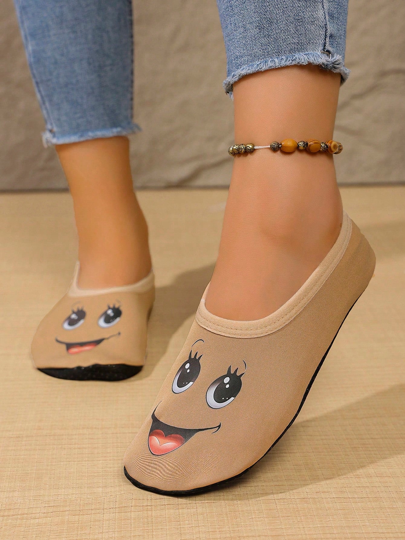 Women's Cute Face Design Breathable High Elastic Indoor House Slippers, Suitable For Home, Beach, Yoga, All Season