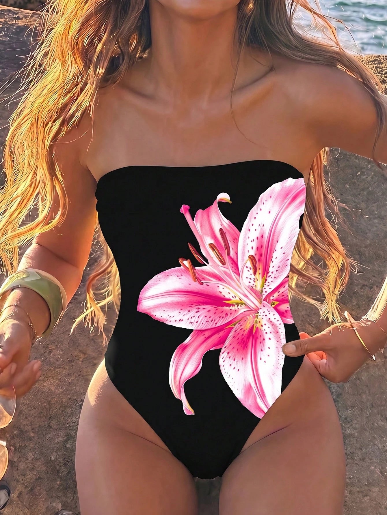 Women's Elegant One-Piece Sexy Bandeau Solid Color Swimsuit Summer