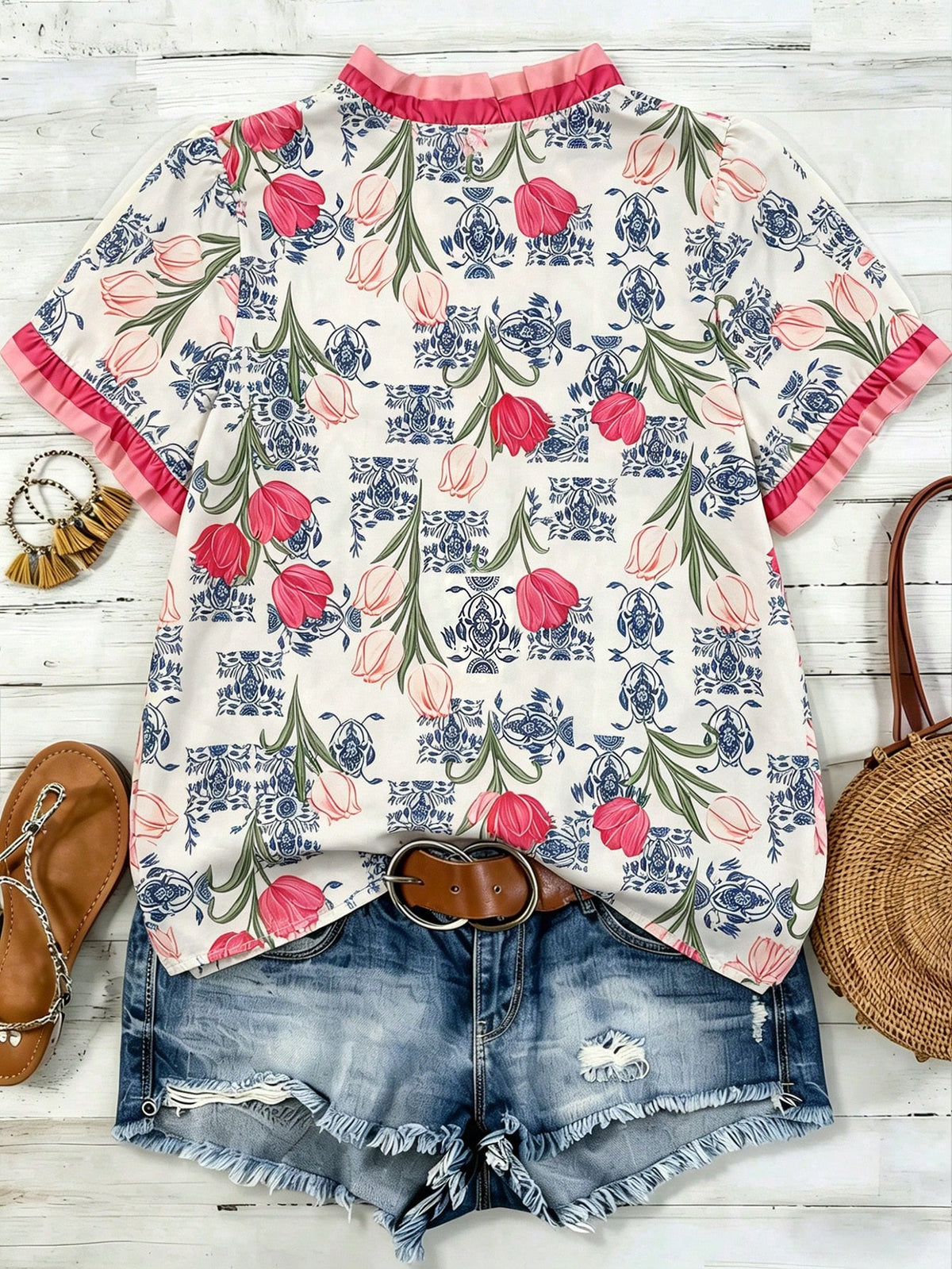 Women's French Vintage Tulip Print Top,V-Neck Ruffled Short Sleeve Flowy Boho Shirt,Lightweight Breathable Cream Summer Vacation Casual Loose Blouse