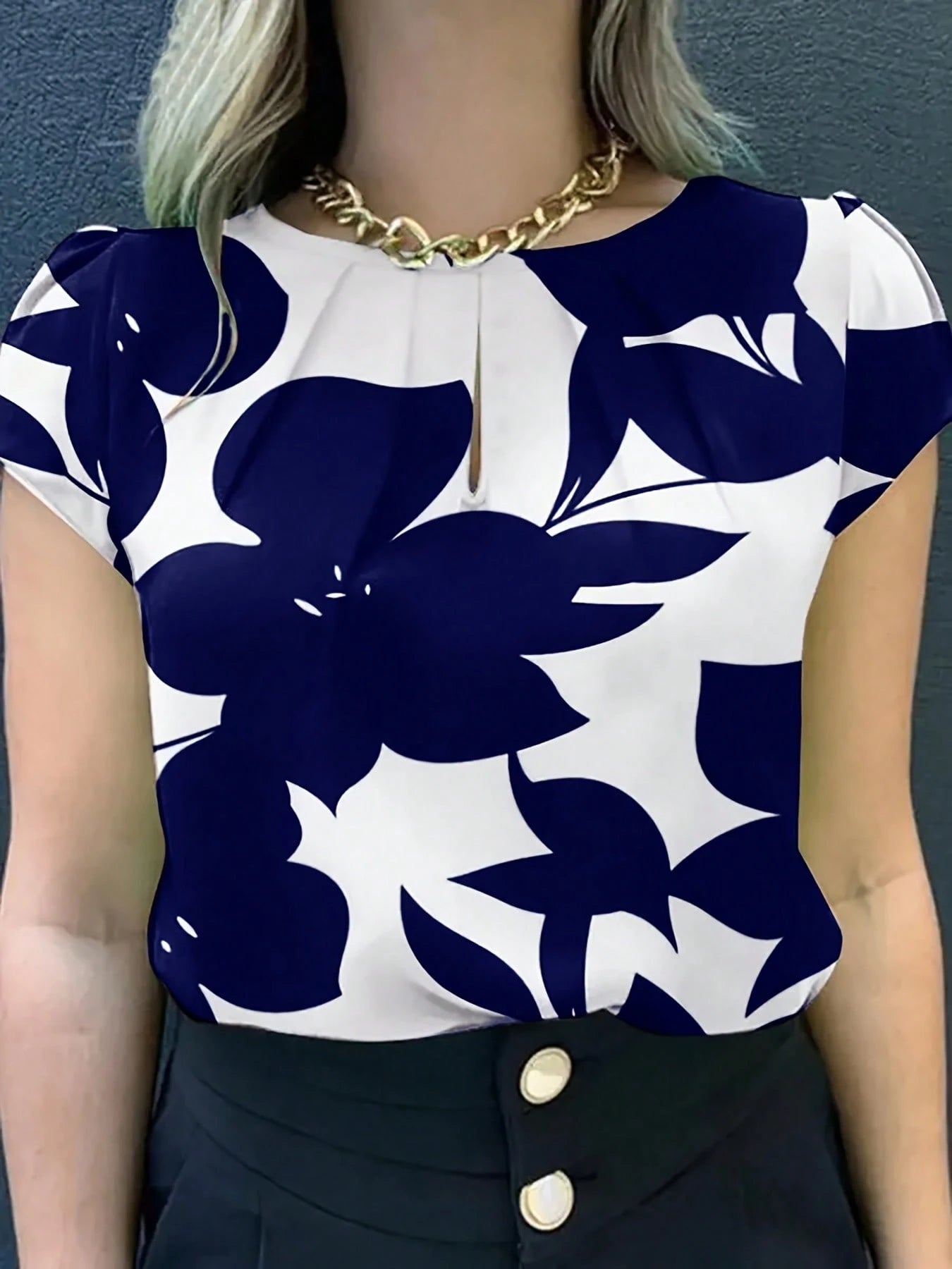 Women's Random Print Short Sleeve Shirt- Casual Round Neck, Loose Fit, Polyester Blouse For All Seasons Summer Vacation