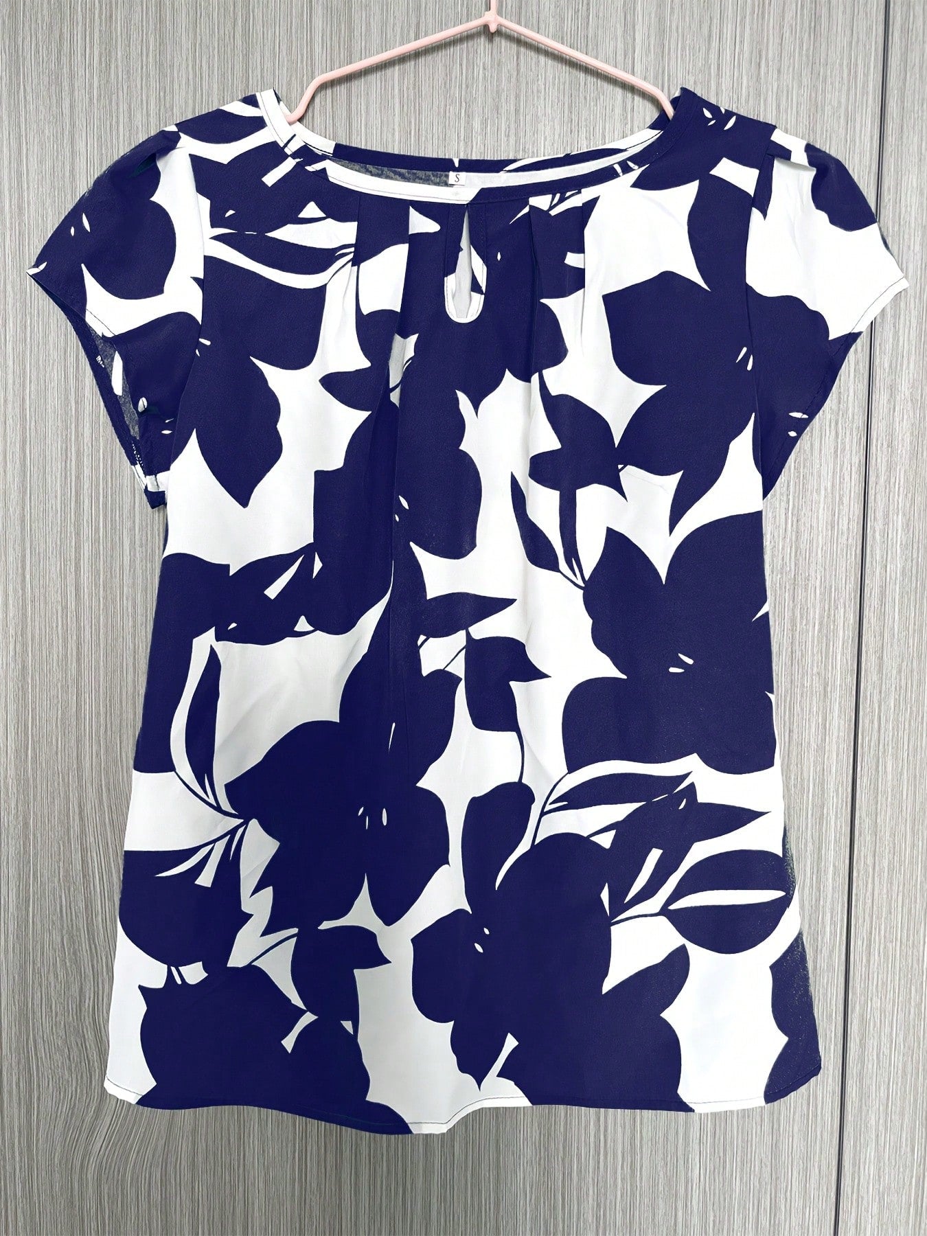 Women's Random Print Short Sleeve Shirt- Casual Round Neck, Loose Fit, Polyester Blouse For All Seasons Summer Vacation