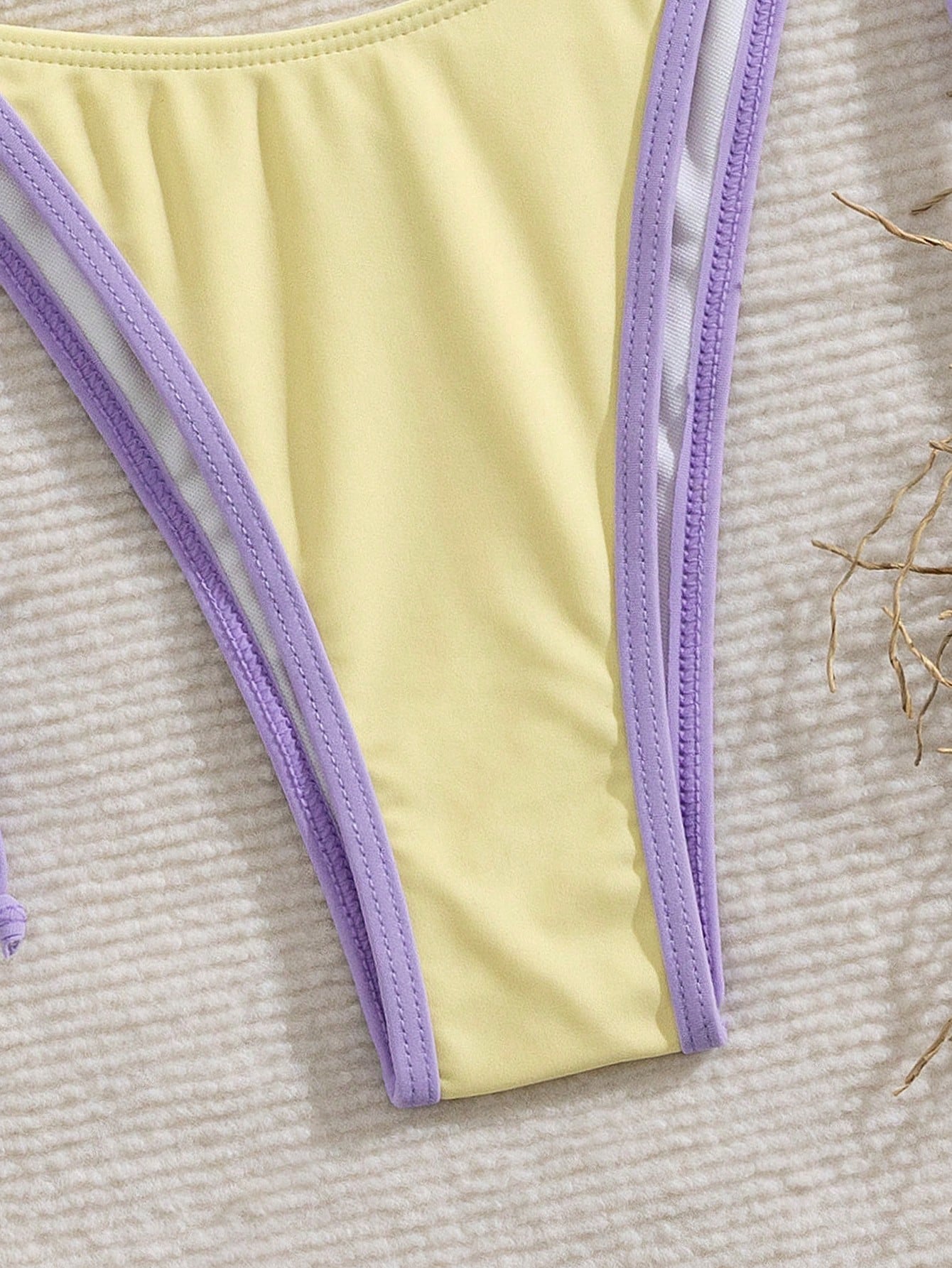 Women's Solid Color Contrast Bikini Set, Halter Neck Tie Back Open Back Swimwear, High Elastic Breathable Fabric, Party/Music Festival Bikini Set, Women's Summer Vacation Outfit, Beach Vacation Two Pi