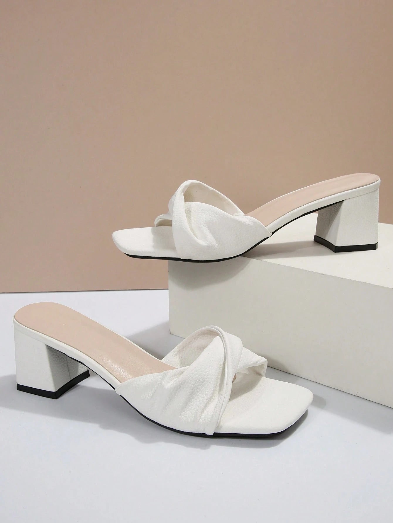 Women's Summer New Fashion Stilettos Sandals, Anti-Slip Elegant French Style High Heels, Chunky Heels, Suitable For Dates, Gatherings, Commuting