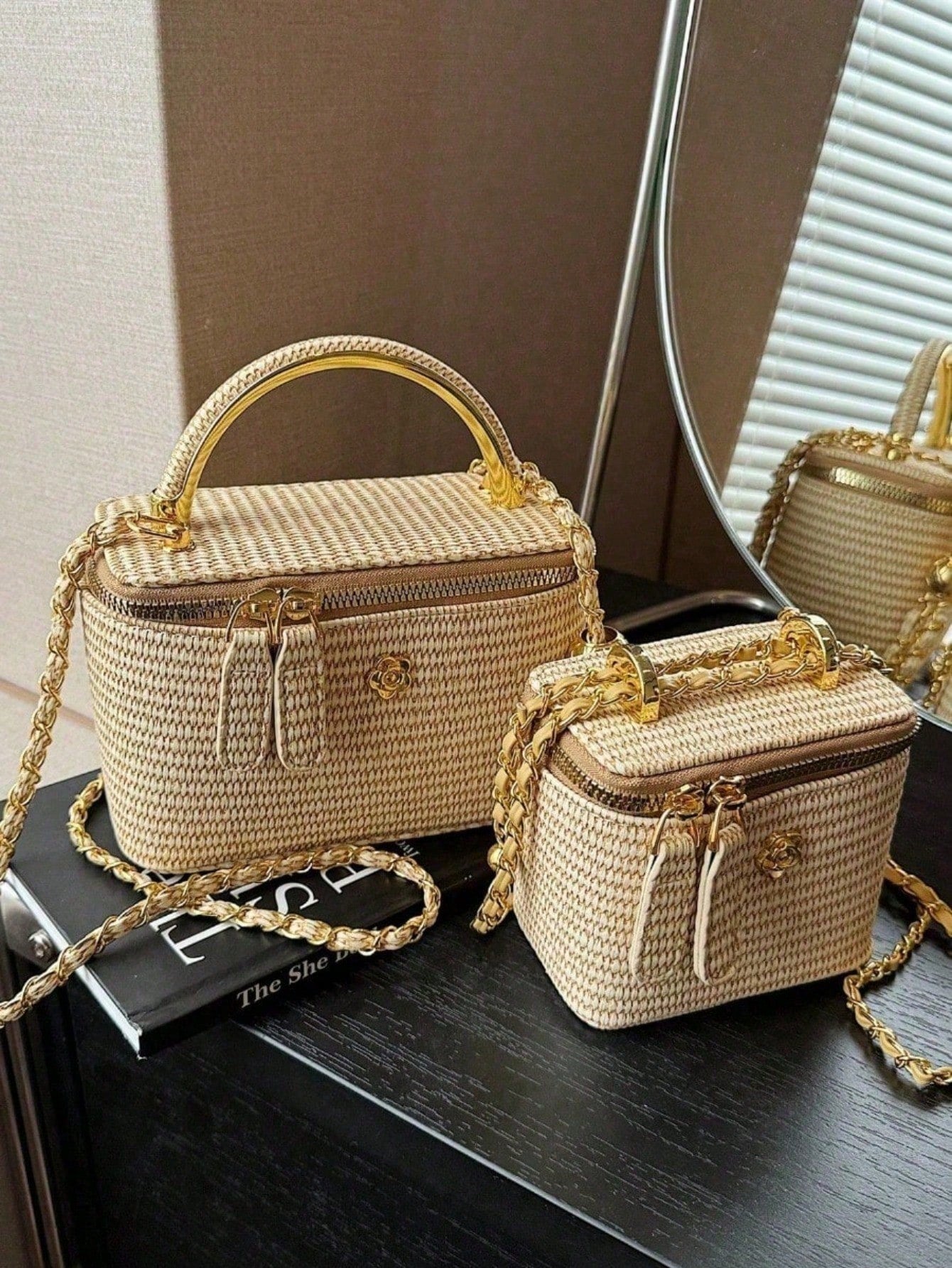 Woven Texture Box-Shaped Crossbody Bag, Summer Straw Bohemian Chic Chain Handbag, Versatile Small Square Purse For Beach Vacation & Daily Use