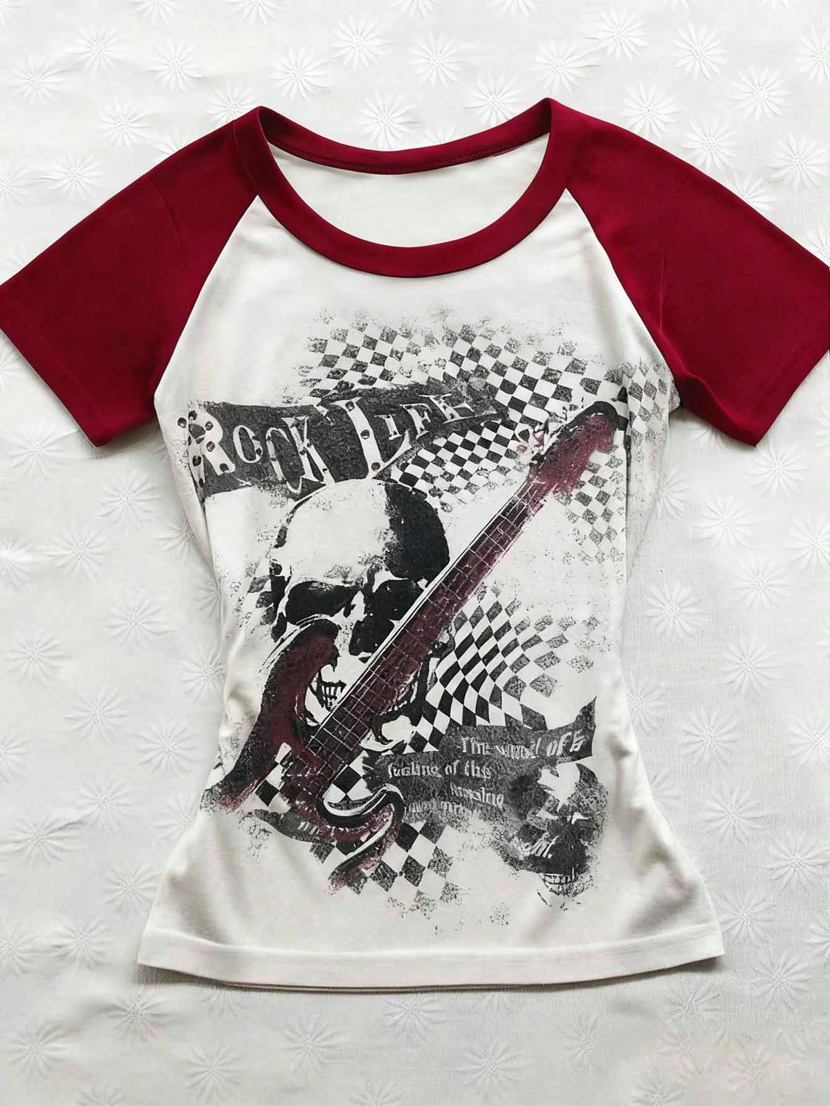 Y2K Women's Black & White Contrast Skull Guitar Graphic Round Neck Casual Streetwear Top, Suitable For Daily Street Style