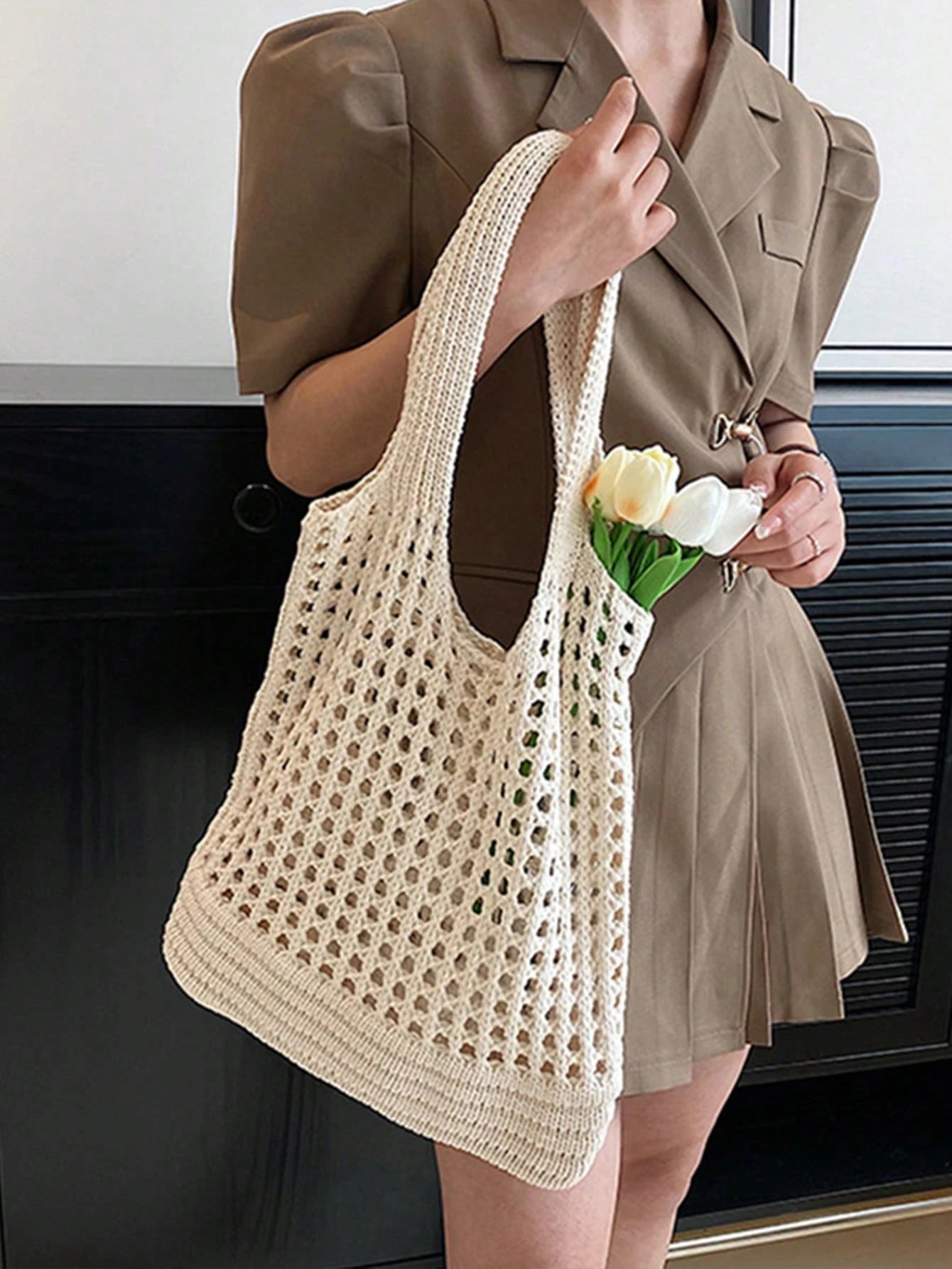 Yogodlns Women's Knitted Hollow Woven Large Capacity Floral Decor Shopping Tote Bag, Crochet Woven Bag, Summer Beach Tote