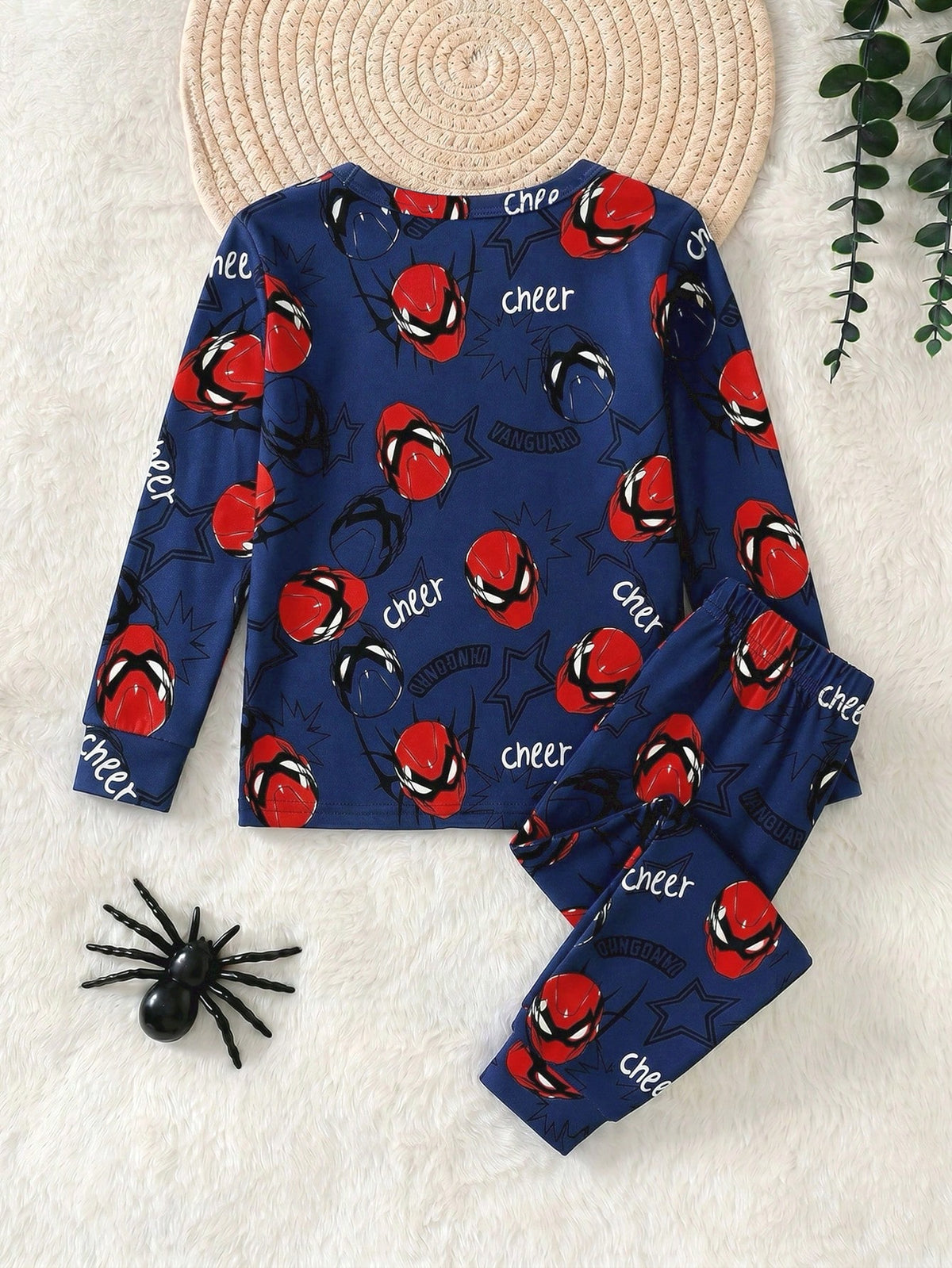 Young Boys Glow-In-The-Dark Spider Hero Cartoon Luminous Style Navy Blue Base With Red & Blue Fluorescent Print Knit Fabric Comfortable Soft Slim Fit Crew Neck Long Sleeve Pants 2-Piece Set Autumn/Win